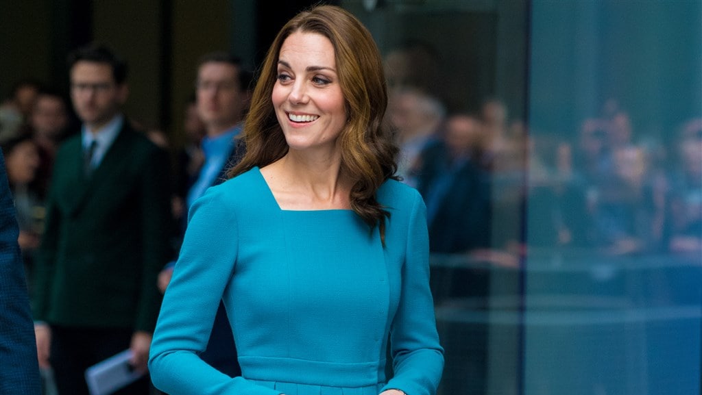 Het bewijs dat Kate Middleton sprekend op haar moeder lijkt