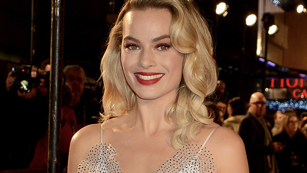 Margot Robbie kruipt in de huid van Barbie