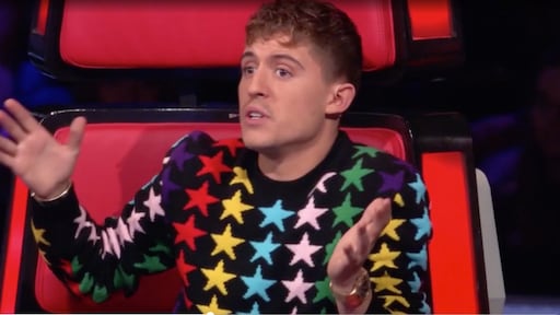 Lil' Kleine lapt de regels aan zijn laars in The Voice