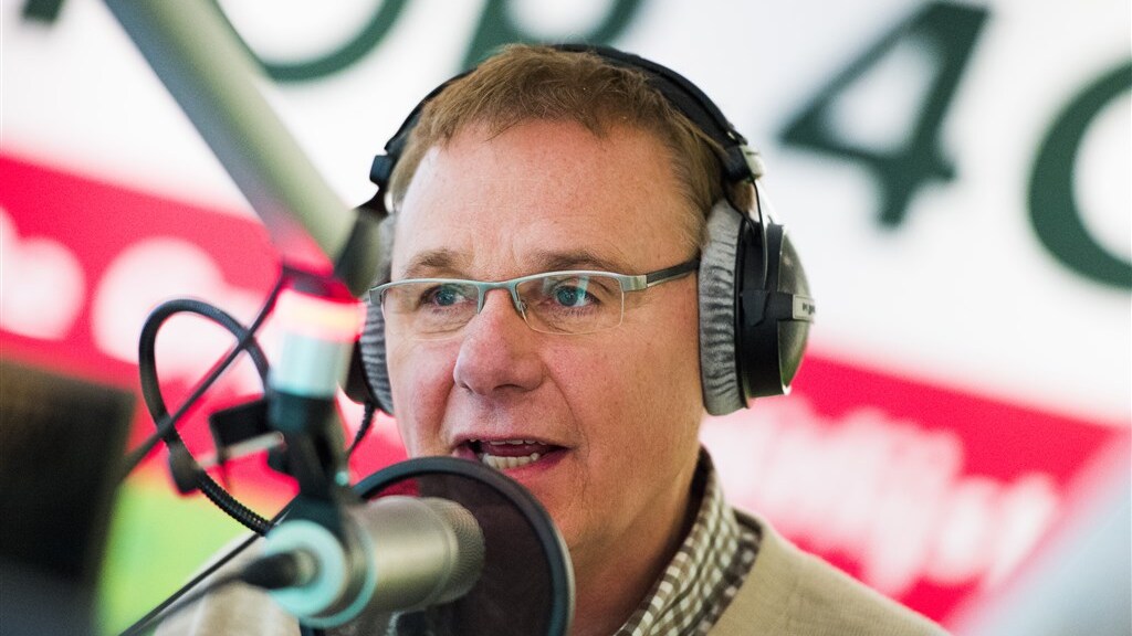 Jan de Hoop moet studio verlaten door noodsituatie