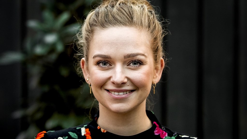 Pip Pellens debuteert nieuwe look