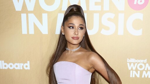 ZIEN: Ariana Grande zet Pokémon-tattoo