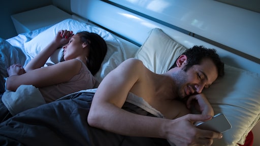 De laatste keer: 'Ik betrapte hem met mijn beste vriendin én mijn zusje'