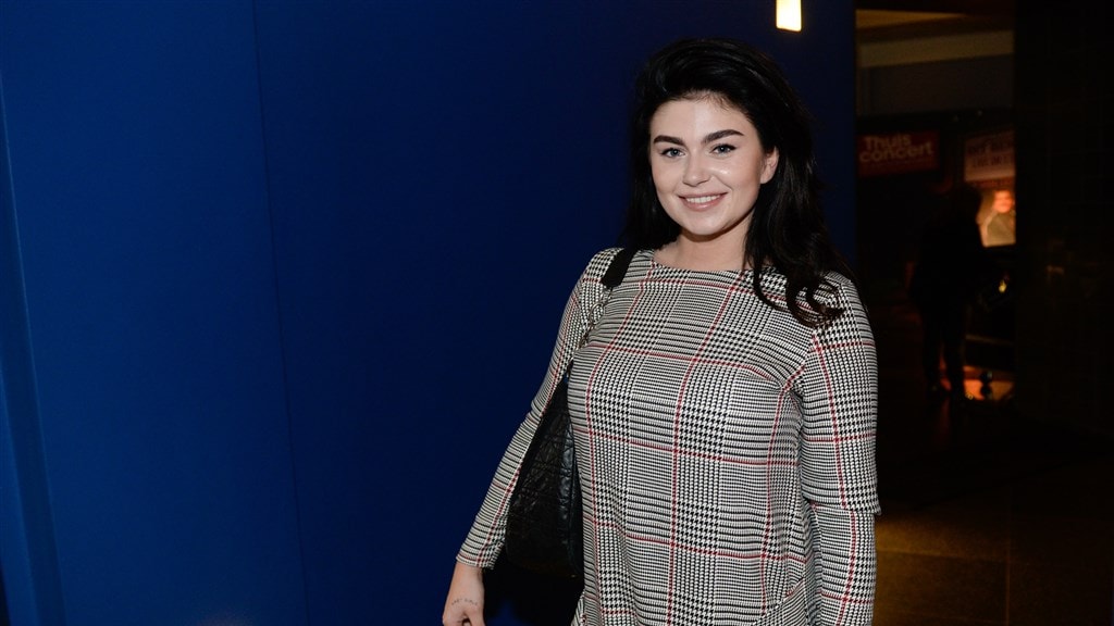 Roxeanne Hazes blaast vandaag 26 kaarsjes uit