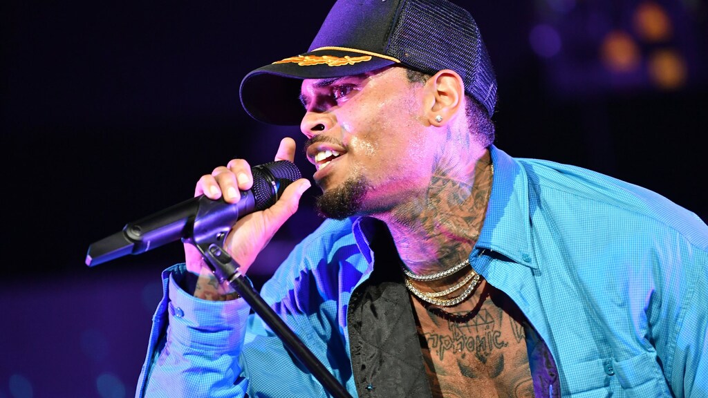 Chris Brown klaagt 'slachtoffer' aan