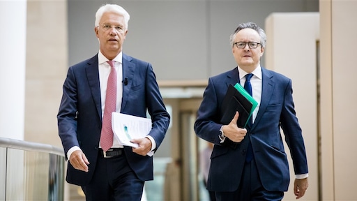 Bankpas verloren of gestolen? Je gaat er voor betalen bij Rabo en ABN