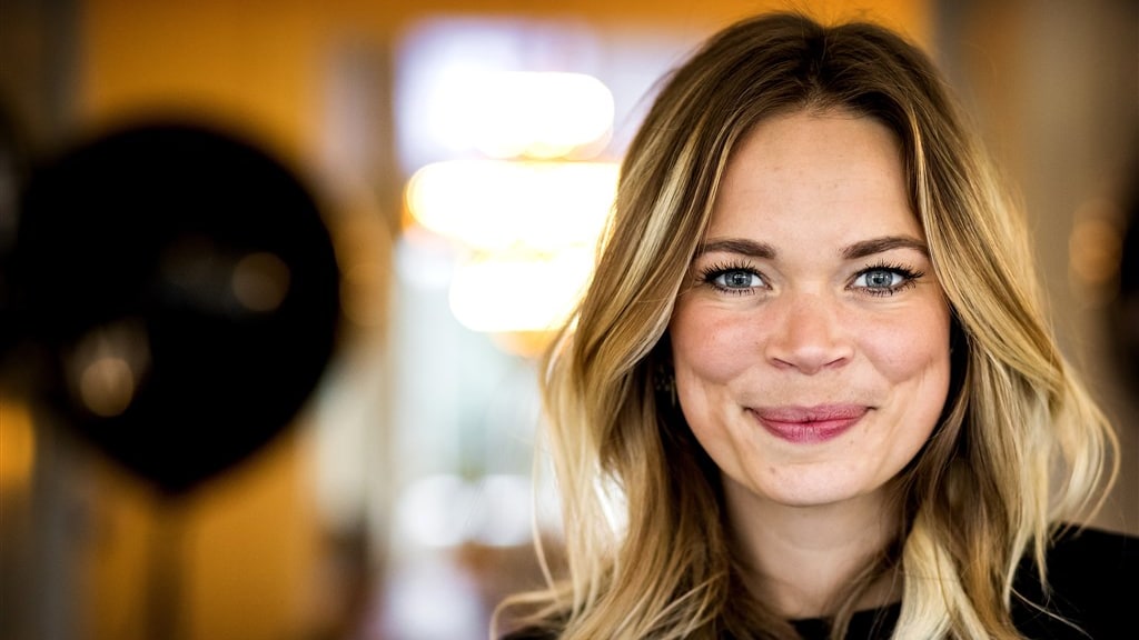 Jet van Nieuwkerk is bevallen van zoontje