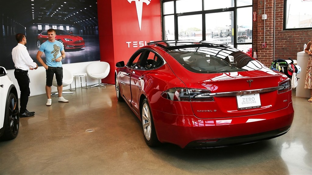 Hogere bijtelling: haast geen Tesla verkocht in januari
