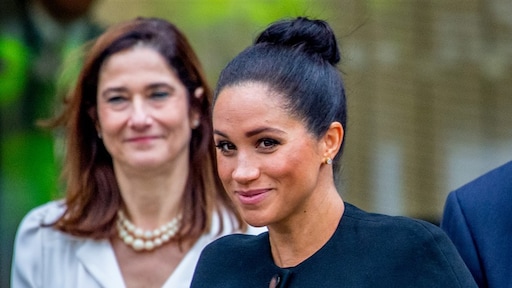Vriendinnen Meghan Markle doen boekje open