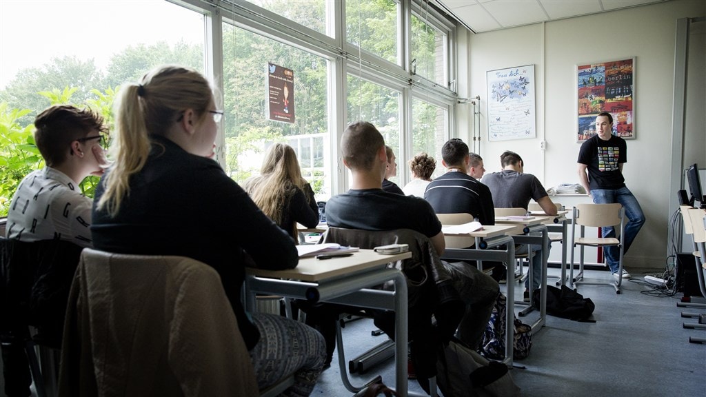Middelbare scholen volledig open? 'Mijn hart zegt, doe het niet'