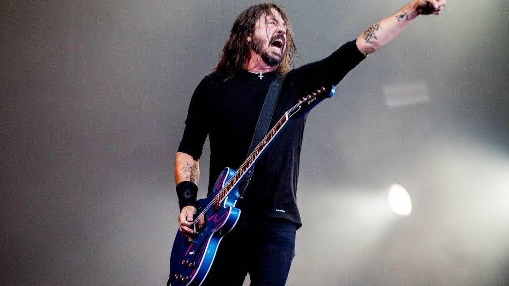 Dave Grohl geopereerd aan arm