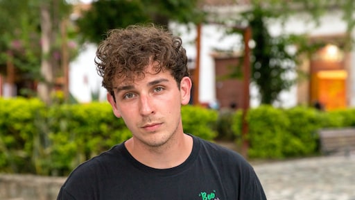 Volgens deze hints is Nielson de Mol