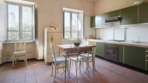 Oost west, thuis niet best