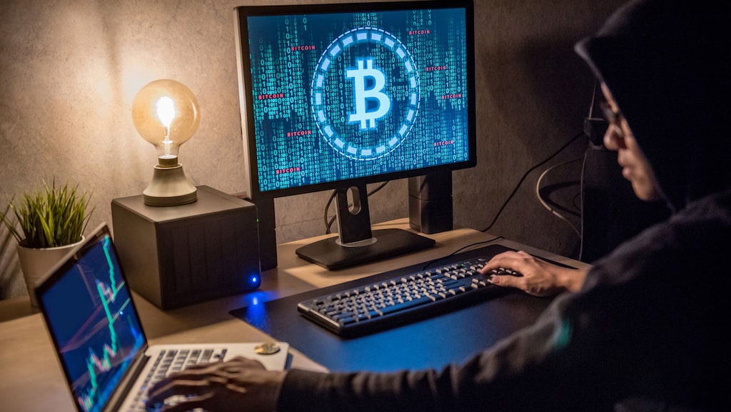 Bitcoin-oplichters verdienen tonnen aan Nederlandse slachtoffers