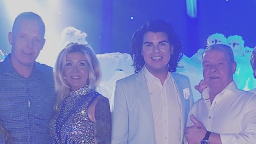 Roy Donders geniet na van spectaculair verjaardagsfeest