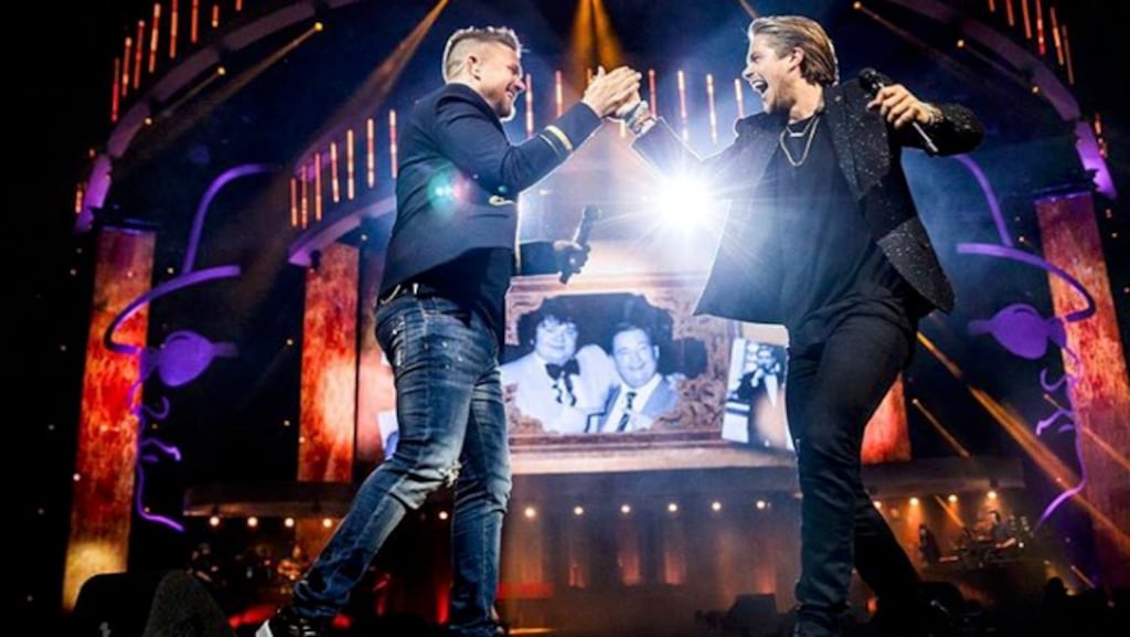 André Hazes en Johnny de Mol laaiend over winst Ajax