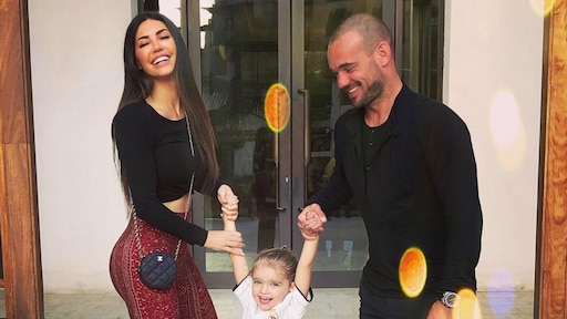 Management Wesley Sneijder reageert op relatiebreuk