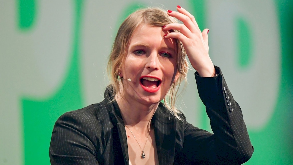 Wikileaks-klokkenluider Chelsea Manning vrijgelaten en meteen weer gedaagd