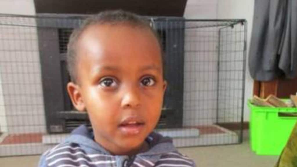 De 3-jarige Mucad Ibrahim is het jongste slachtoffer van de aanslag.