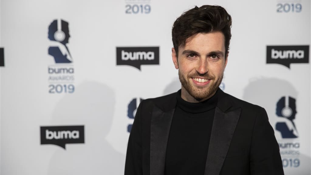 Songfestivaldraaiboek ligt al jaren klaar in de kast