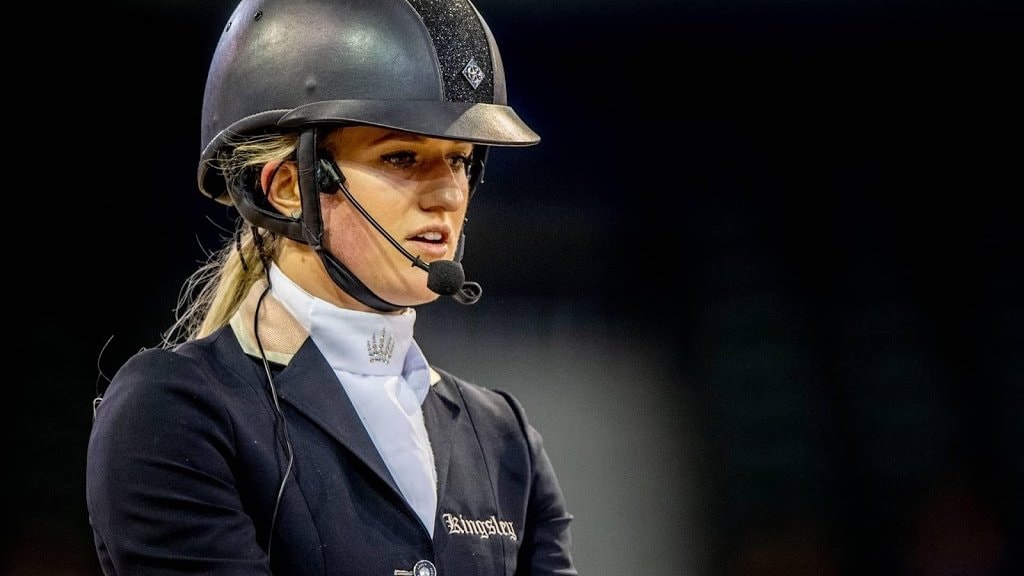 John de Mol haalt Britt Dekker over met paard