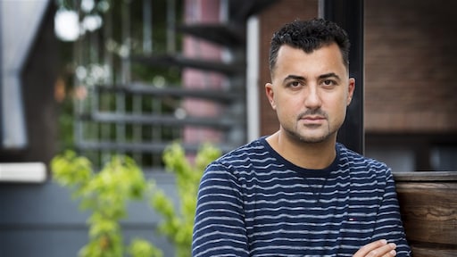 Özcan Akyol na kritiek op BNNVARA: 'Een beetje loyaliteit, graag'