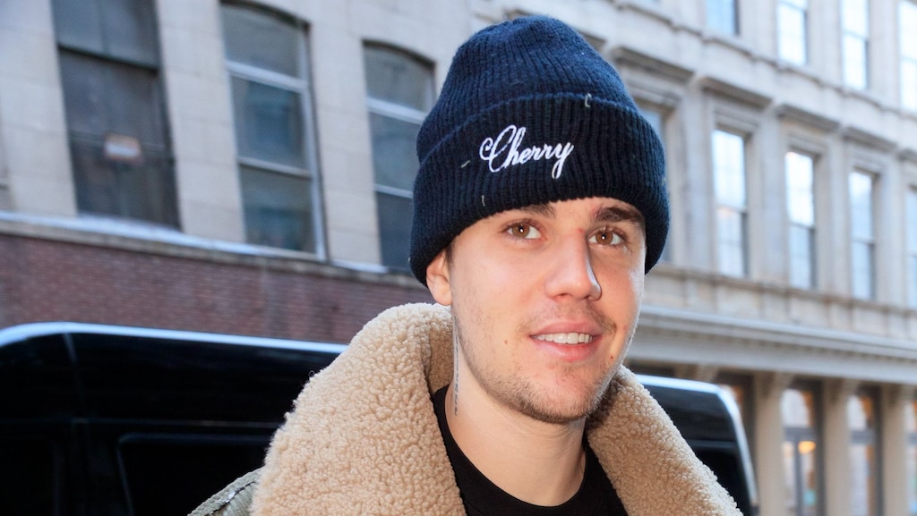 1 april-grap Justin Bieber valt verkeerd