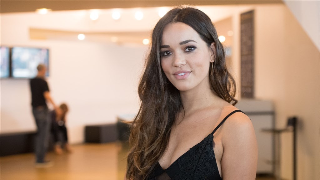 Bibi droomt over trouwen met Waylon