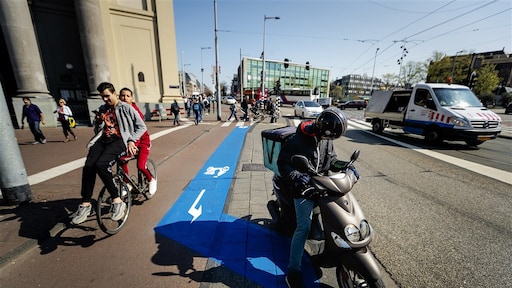 Amsterdamse snorfietsmaatregel effectief: andere steden willen volgen