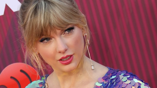 Taylor Swift geeft gul aan LGBTQ-organisatie