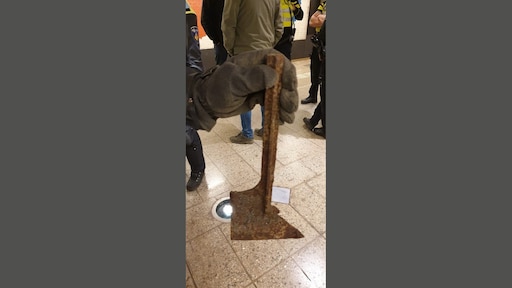 Tientallen supporters Juventus met wapens op zak aangehouden in de metro