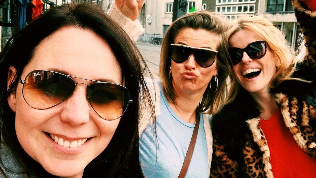 K3-reünie: Josje stelt baby voor aan Karen en Kristel