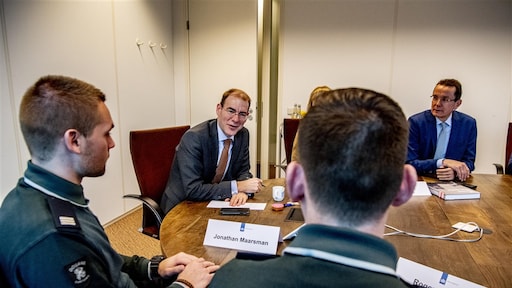 Een baan in een dag: fiscus werft mensen met superkorte procedure