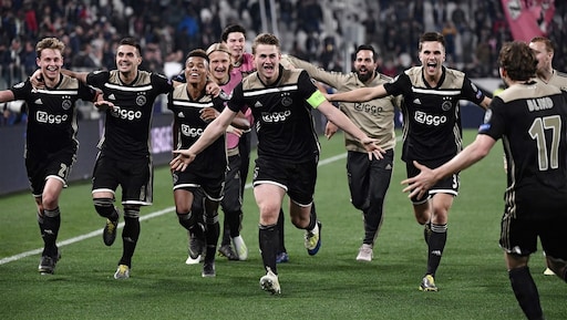 Ajax loopt binnen: Champions League levert 100 miljoen op