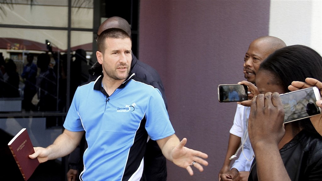 Amerikaanse haatprediker Steven Anderson mag Nederland niet in