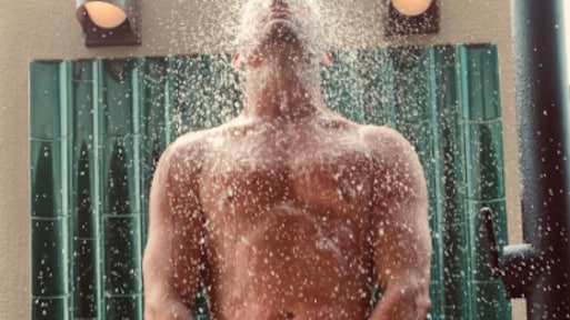 NSFW! Channing Tatum poedeltjenaakt op Instagram