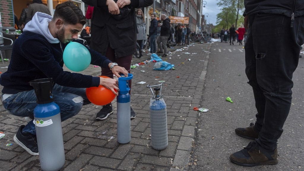 'Enschede wil als eerste stad lachgas helemaal verbieden'