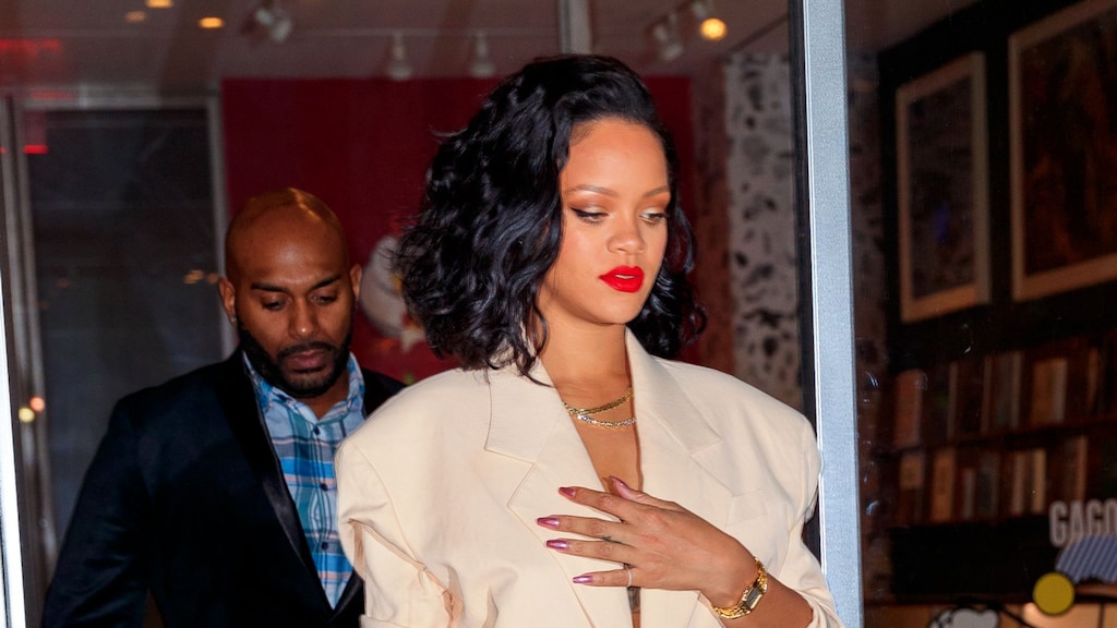 Zangeres Rihanna lanceert eigen kledinglijn