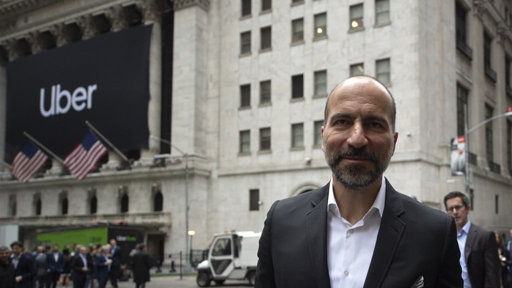 Uber trekt stekker uit zelfrijdende auto, neemt belang in Aurora