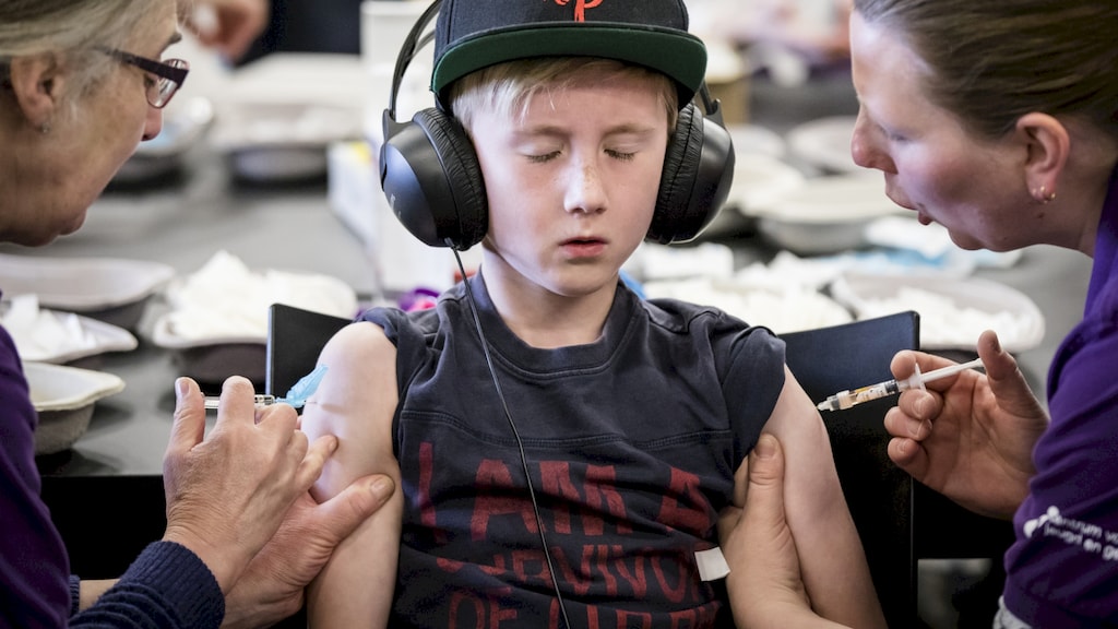 Kinderrechtenorganisatie: maak mazelenprik verplicht