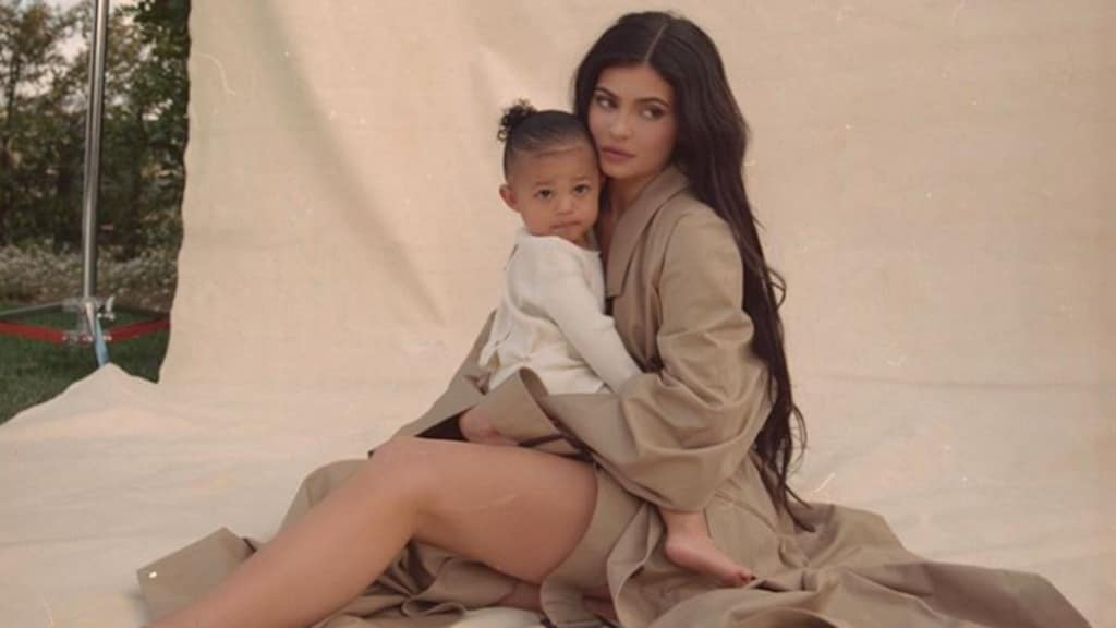 'Kylie Jenner komt binnenkort met eigen babymerk'