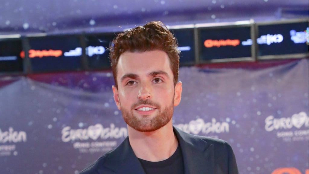 Duncan Laurence met gemak door naar halve finale