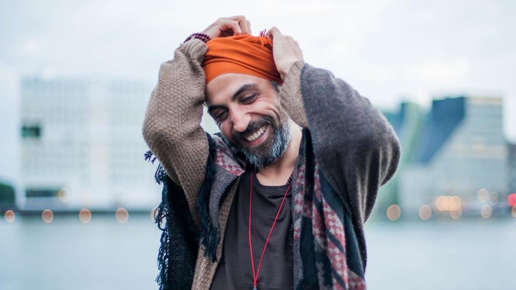 Een Turkse jongen die bij Carla verbleef, hij noemt zichzelf nu Noah. Die naam bedacht Carla voor hem.