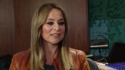 Trijntje Oosterhuis reageert op overwinning Duncan