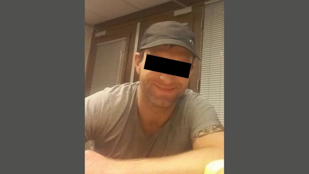 OM moet agenten vervolgen die Michael P. schouderbreuk bezorgden