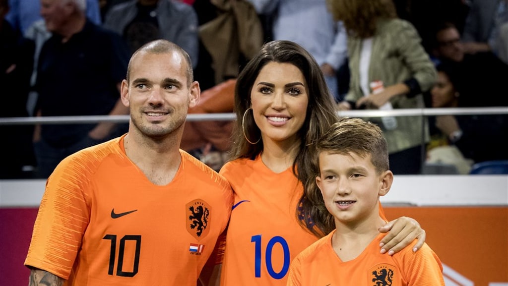 Wesley bedankt Yolanthe in speech