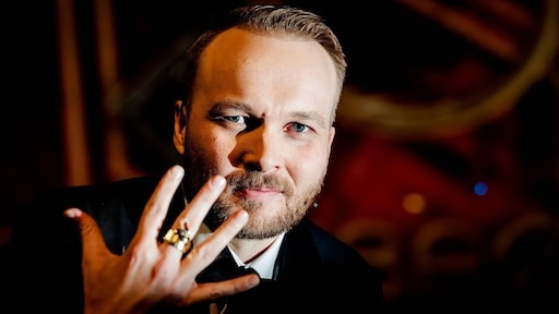 Arjen Lubach moet voorstelling cancelen na kortsluiting