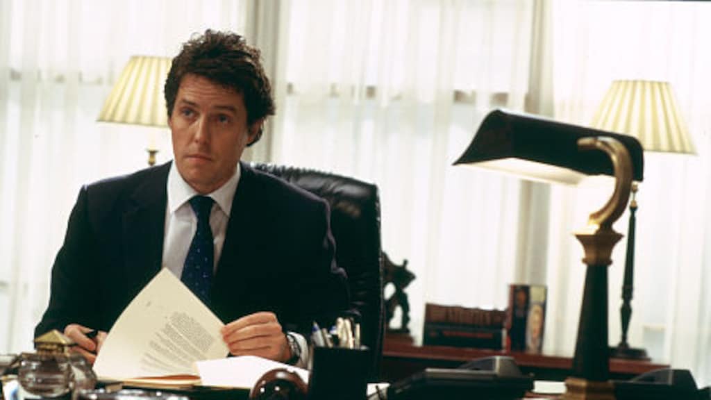 Hugh Grant vindt zichelf 'te oud en dik' voor romcoms