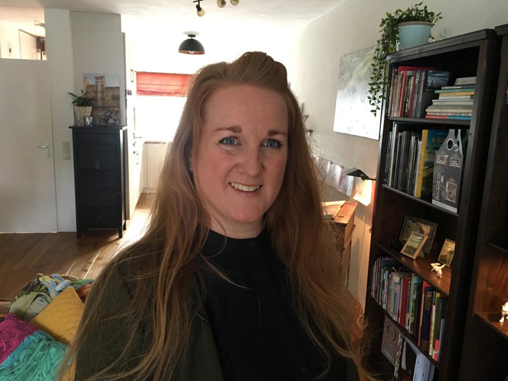 Anika (39) weet pas een jaar dat ze Gilles de la Tourette heeft