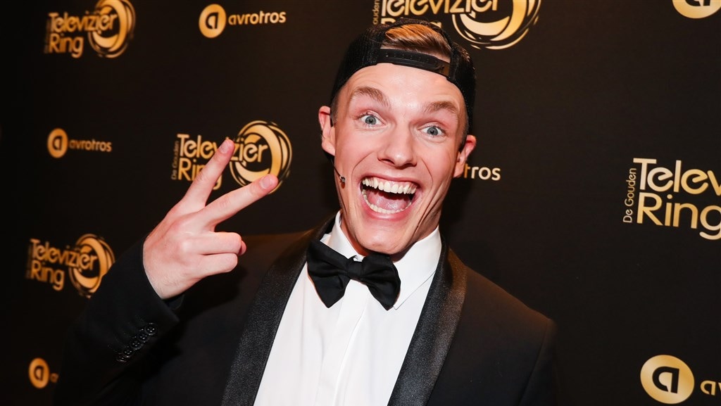 YouTuber Enzo Knol koopt peperdure Lamborghini